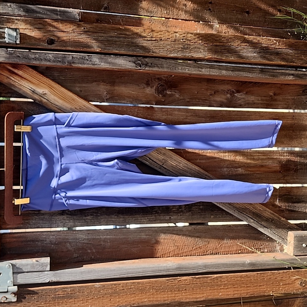 New Aurgelmir Violet Athletic Leggings, NWT, Sz. Medium